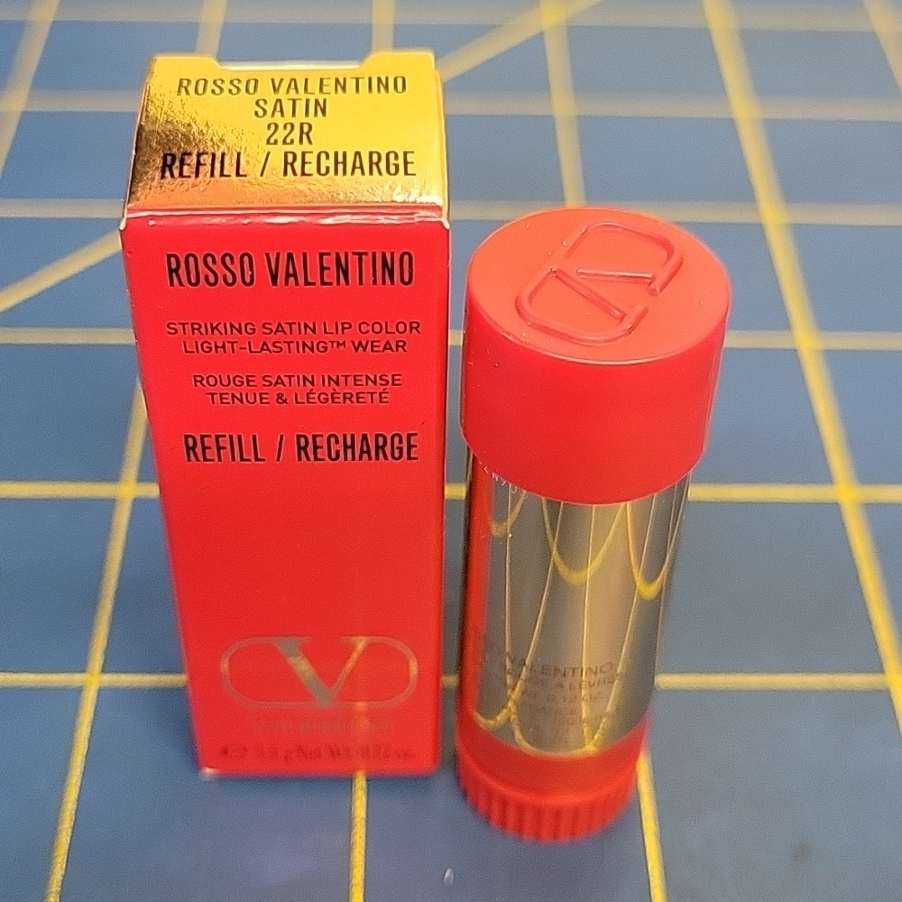 Rosso Valentino Satin 22R Lip Color Refill New in Box